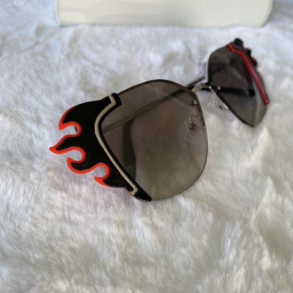 PRADA 64mm cat eye sunglasses - Picture 9 of 11